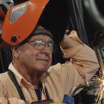 Inauguración muestra de dibujos y esculturas del artista Guillermo Lotz.