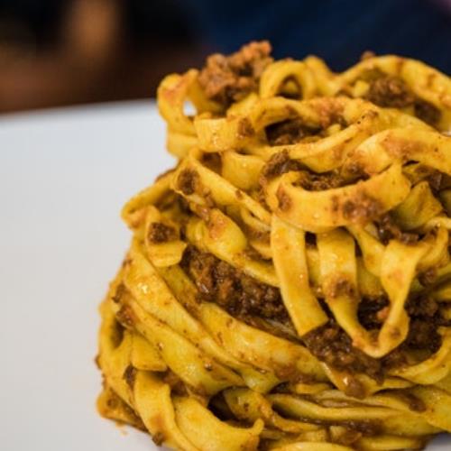 Espaguetis con salsa a la boloñesa