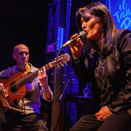 LUCRECIA MERICO, Un canto de corazón