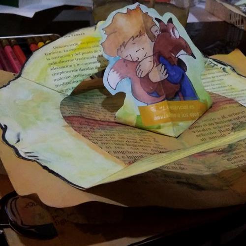 Libros tridimensionales – Taller de Encuadernación y Pop-up