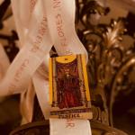 Vísteme despacio que estamos evocando