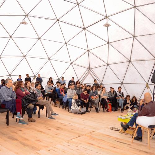 Práctica editorial, fotografía y arte contemporáneo MAC 2019